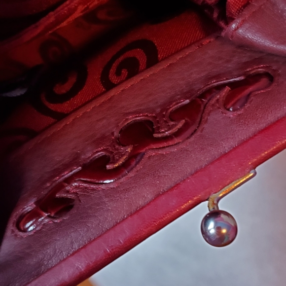 SOLD Vintage Brighton Leather Embossed Crossbody - Picture 6 of 6